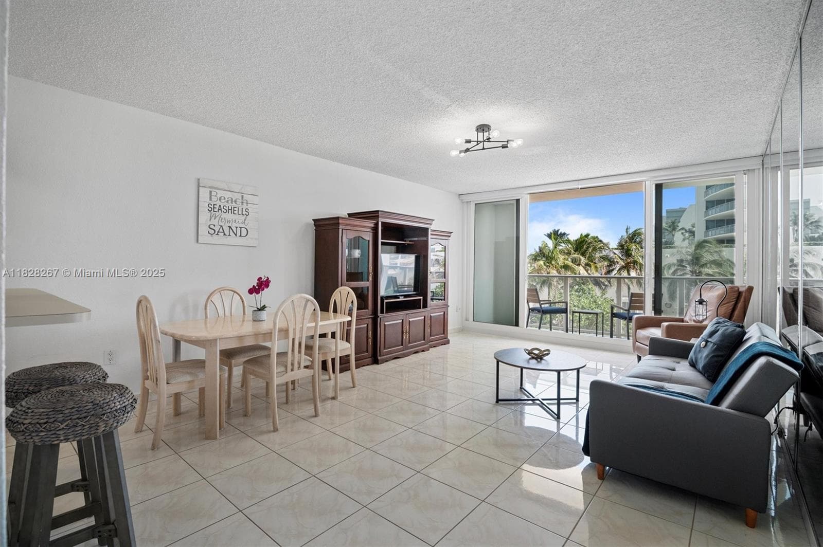 ALEXANDER TOWERS CONDO · #315 in Hollywood - Photo 2