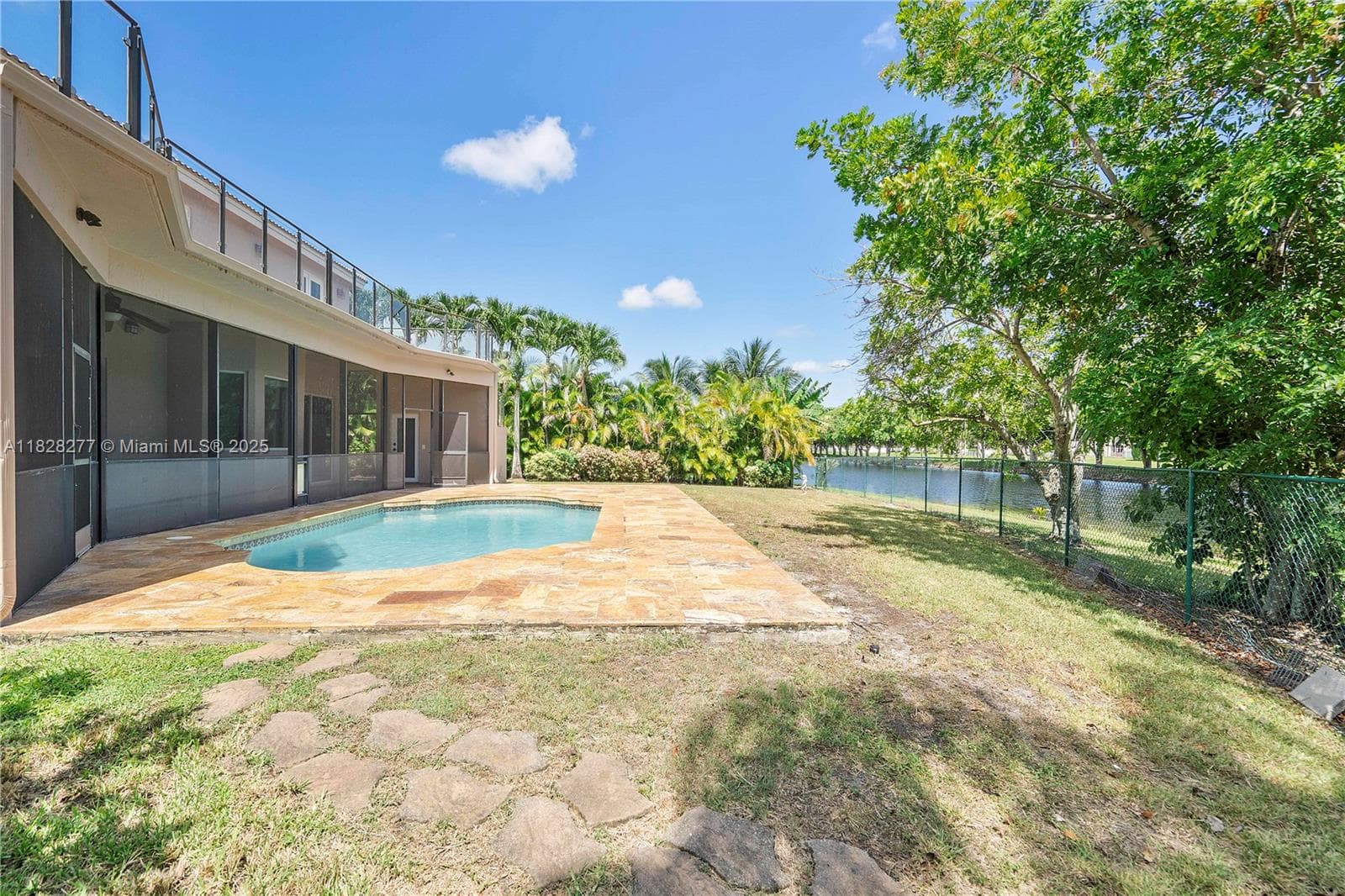 10922 NW 49th Dr photo 57