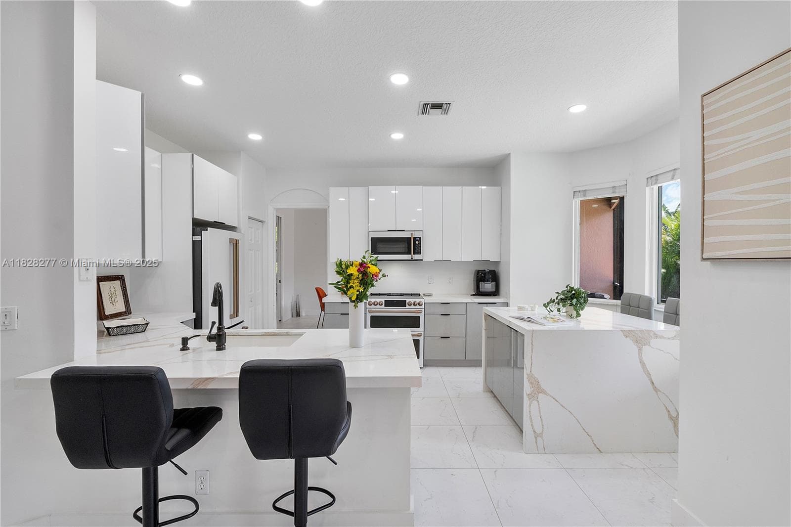 10922 NW 49th Dr photo 30