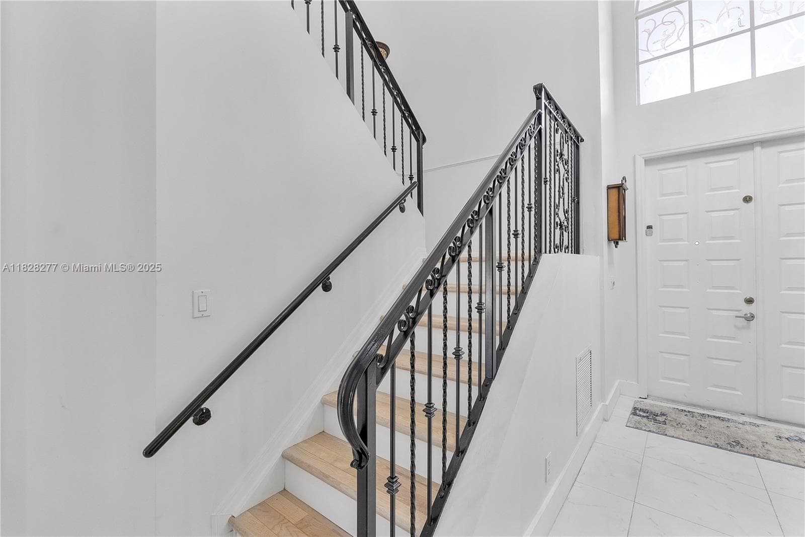10922 NW 49th Dr photo 10
