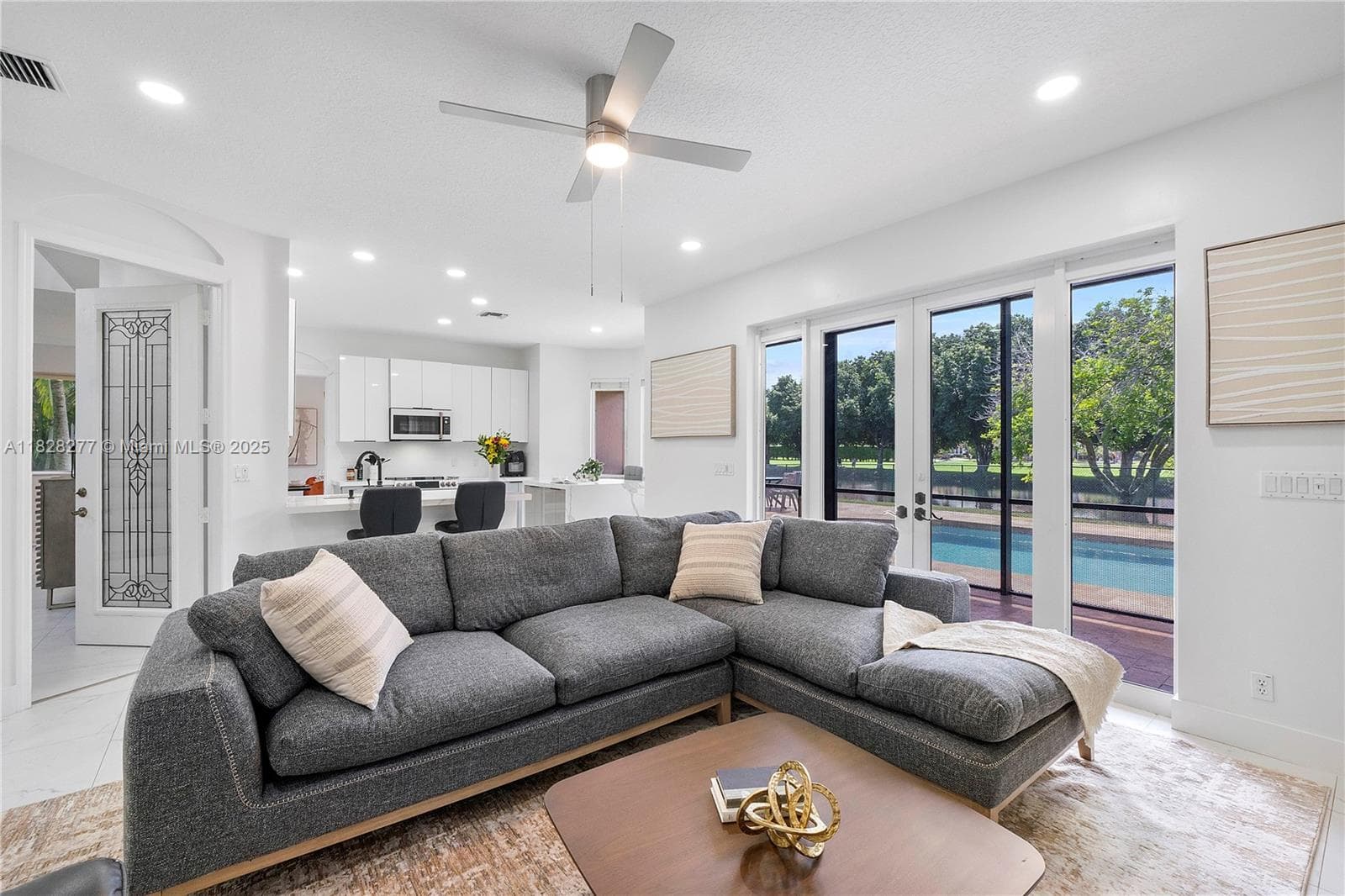 10922 NW 49th Dr photo 33