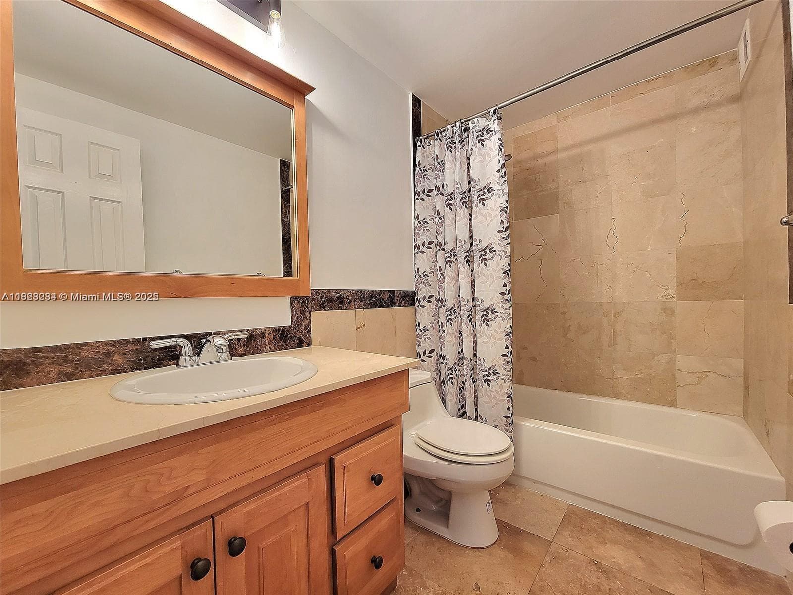 ALEXANDER TOWERS CONDO · #320 in Hollywood - Photo 16