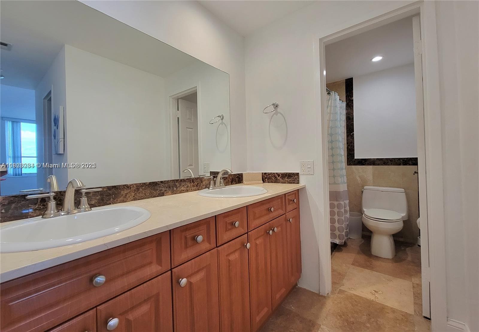 ALEXANDER TOWERS CONDO · #320 in Hollywood - Photo 14