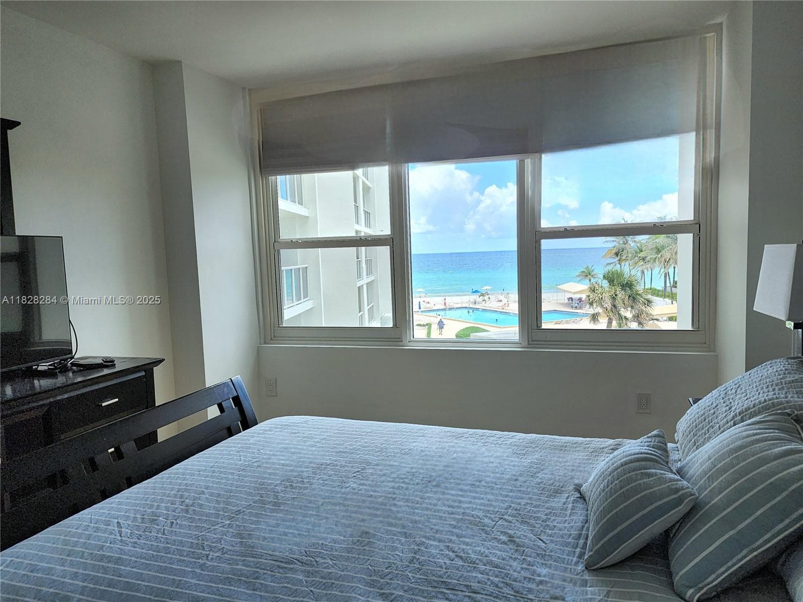ALEXANDER TOWERS CONDO · #320 in Hollywood - Photo 15
