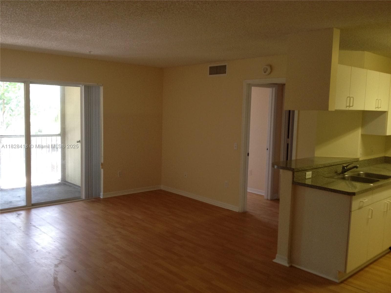 PINEHURST CLUB CONDO · #7-308 in Hollywood - Photo 6