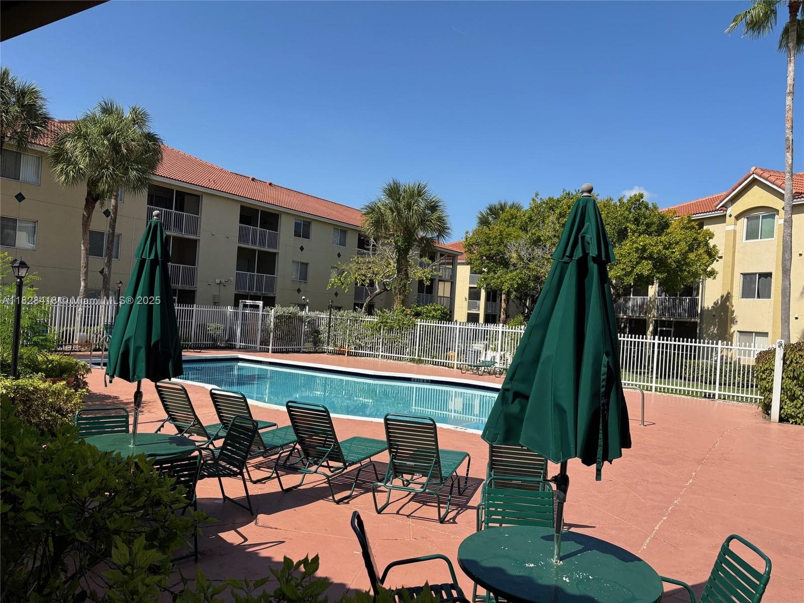 PINEHURST CLUB CONDO · #7-308 in Hollywood - Photo 16