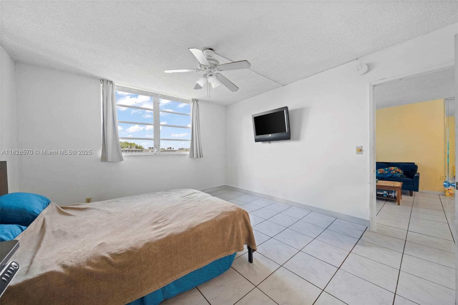 JADE WINDS · #403 in Miami - Photo 2