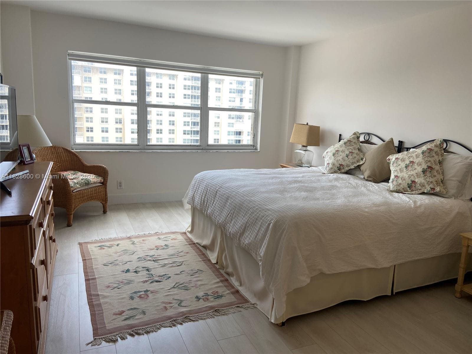 SEA RANCH CLUB A CONDO · #1106 in Lauderdale By The Sea - Photo 12