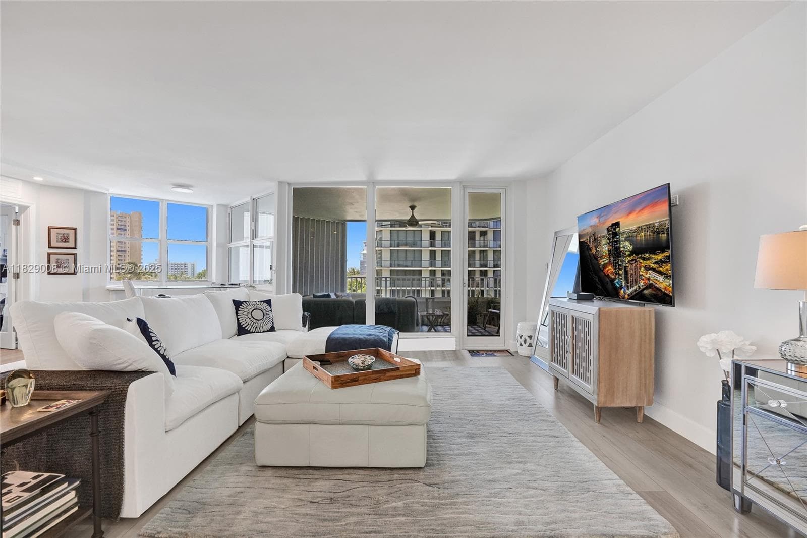 Claridge Condo · #403 in Pompano Beach - Photo 6