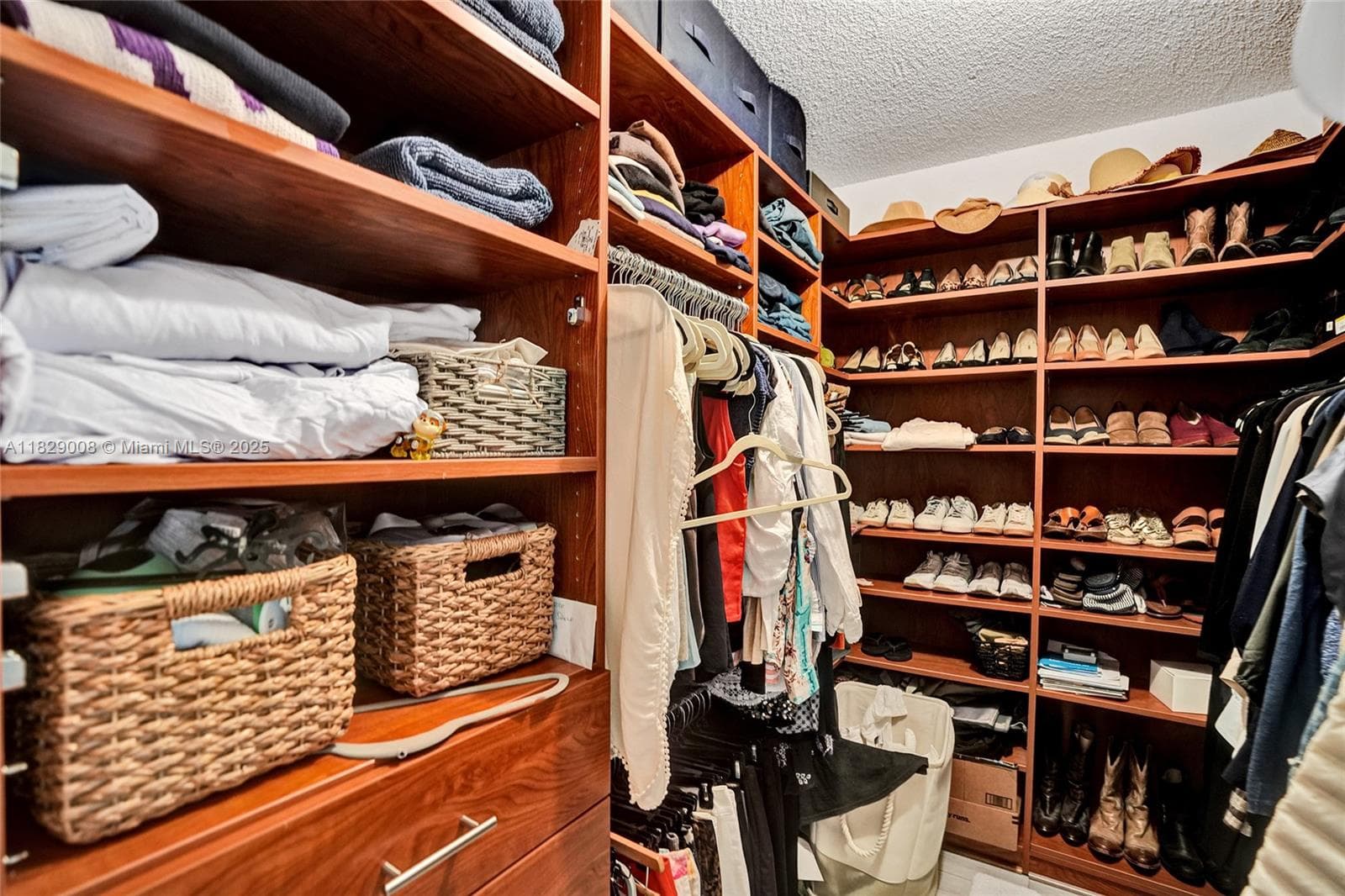 Claridge Condo · #403 in Pompano Beach - Photo 26