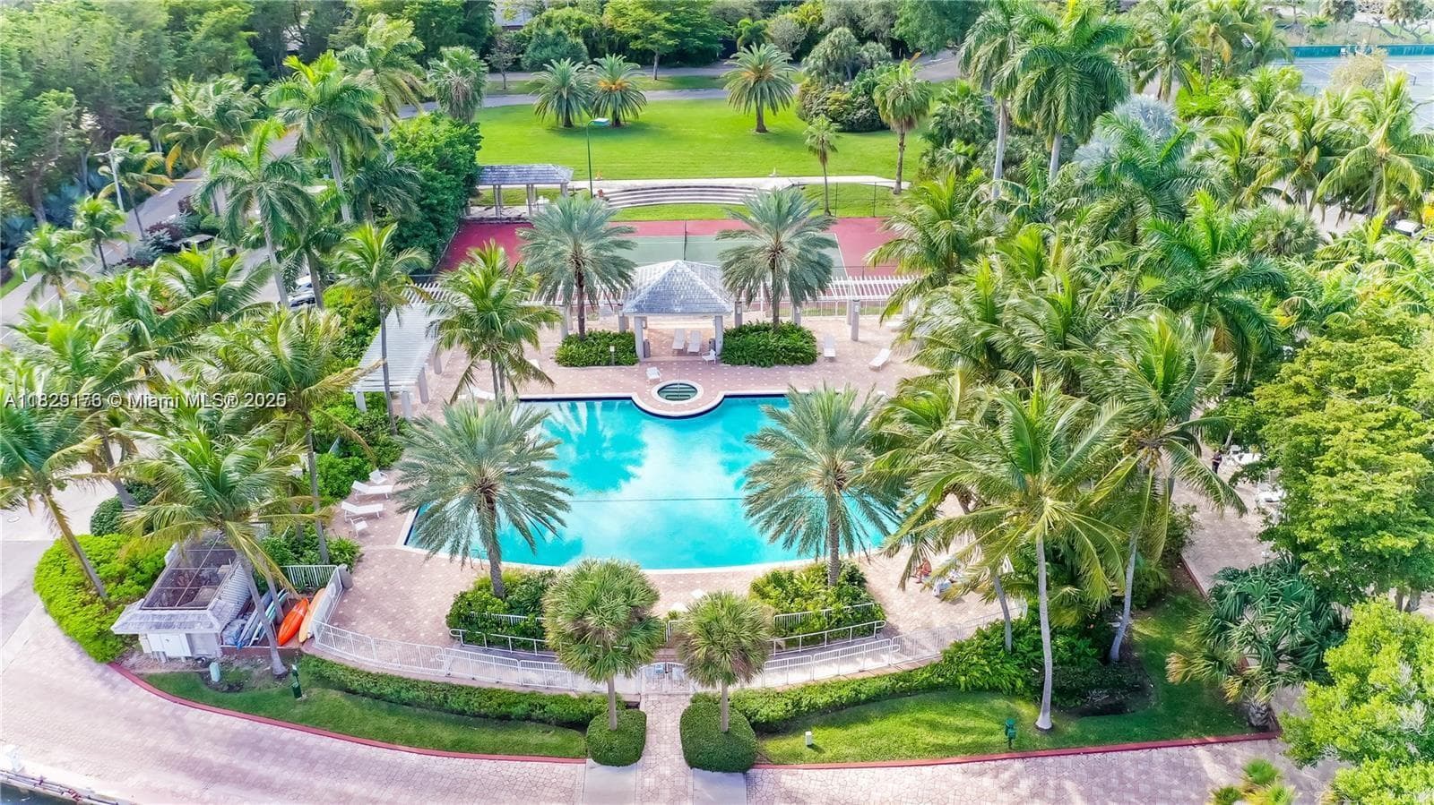 Palm Bay Condominium · #2E in Miami - Photo 42