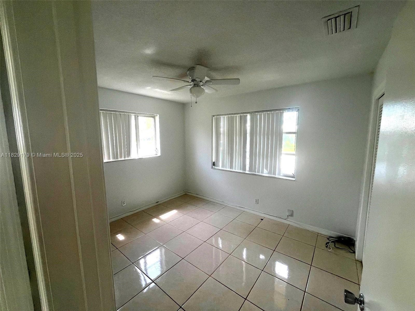 2309 NW 54th St photo 6