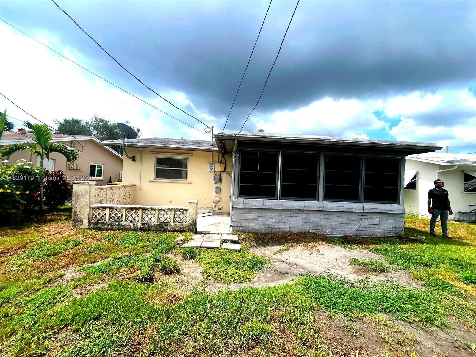 2309 NW 54th St photo 20