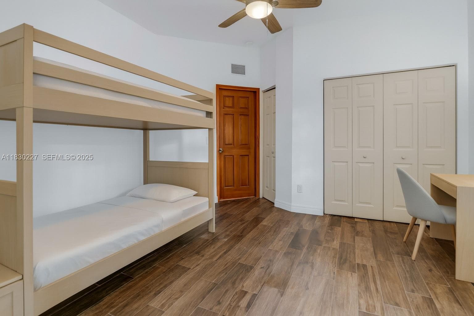 2221 SW 28th Way photo 28