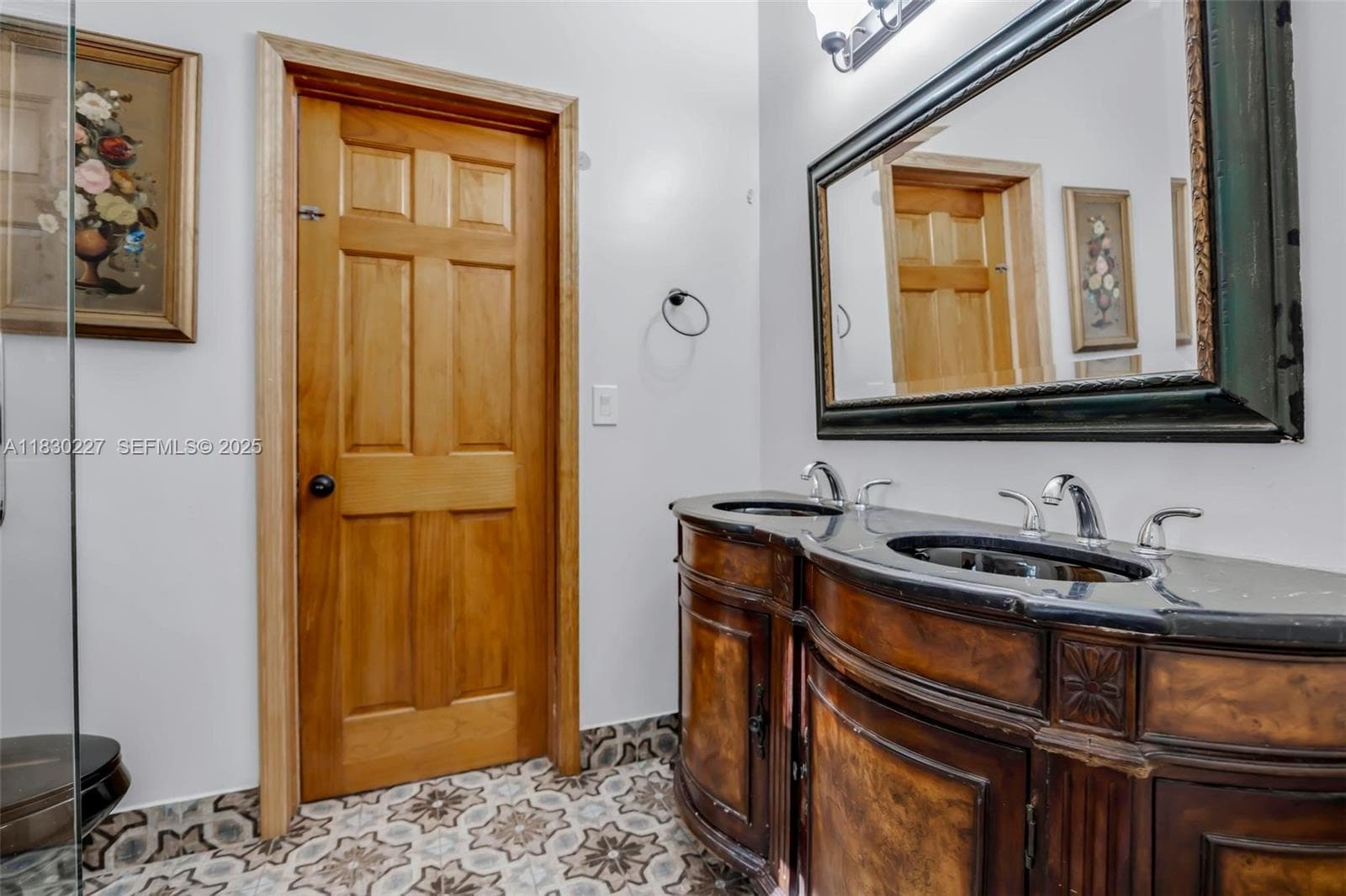 2221 SW 28th Way photo 33