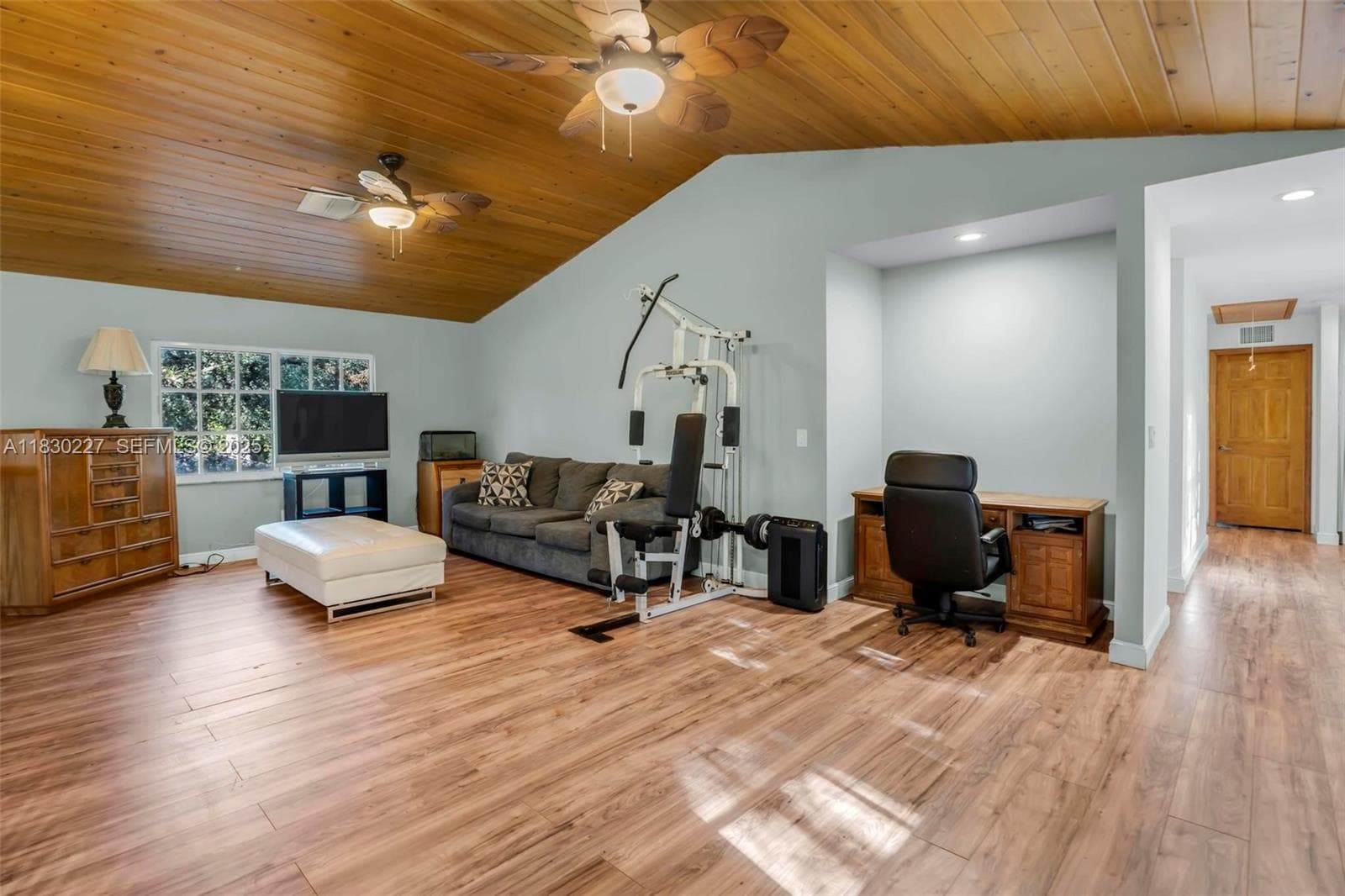 2221 SW 28th Way photo 39
