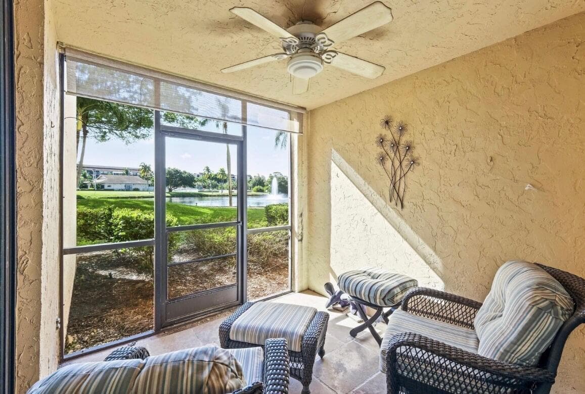 SCREENED PATIO