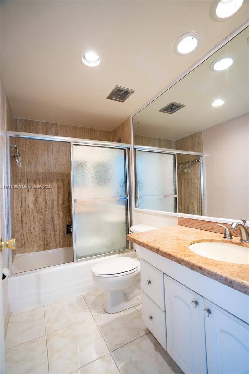 GALT OCEAN CLUB CONDO · #1215 in Fort Lauderdale - Photo 8