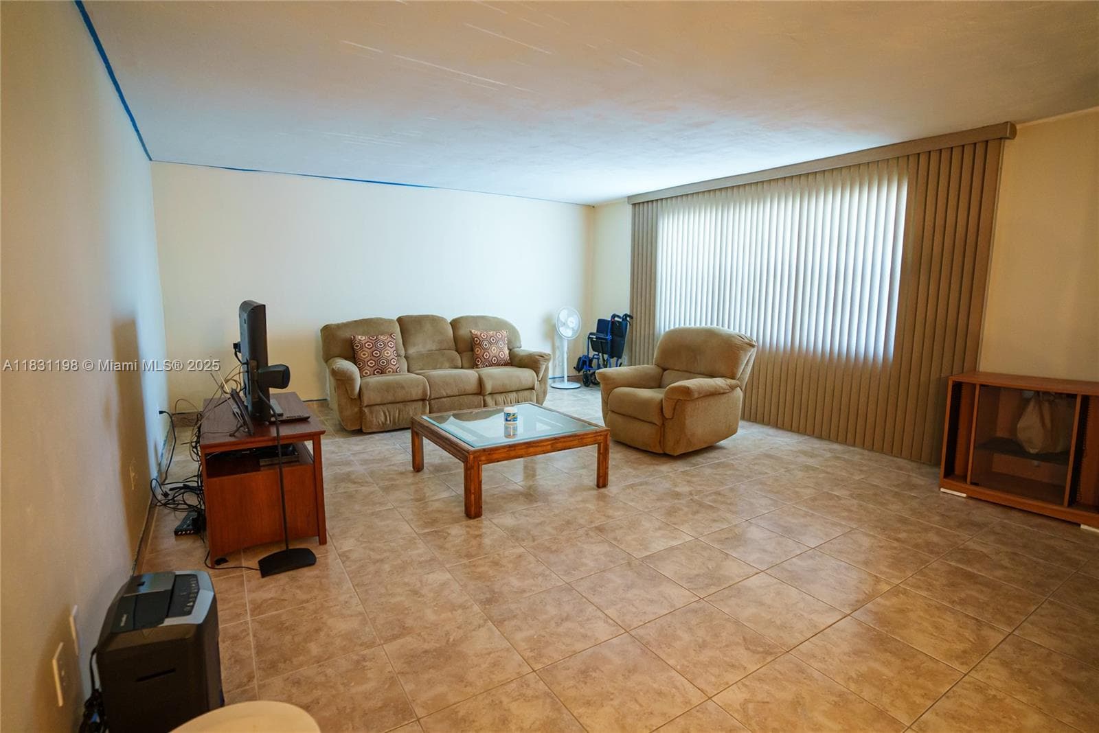 LONGWOOD HOUSE CONDO · #303 in North Miami - Photo 4