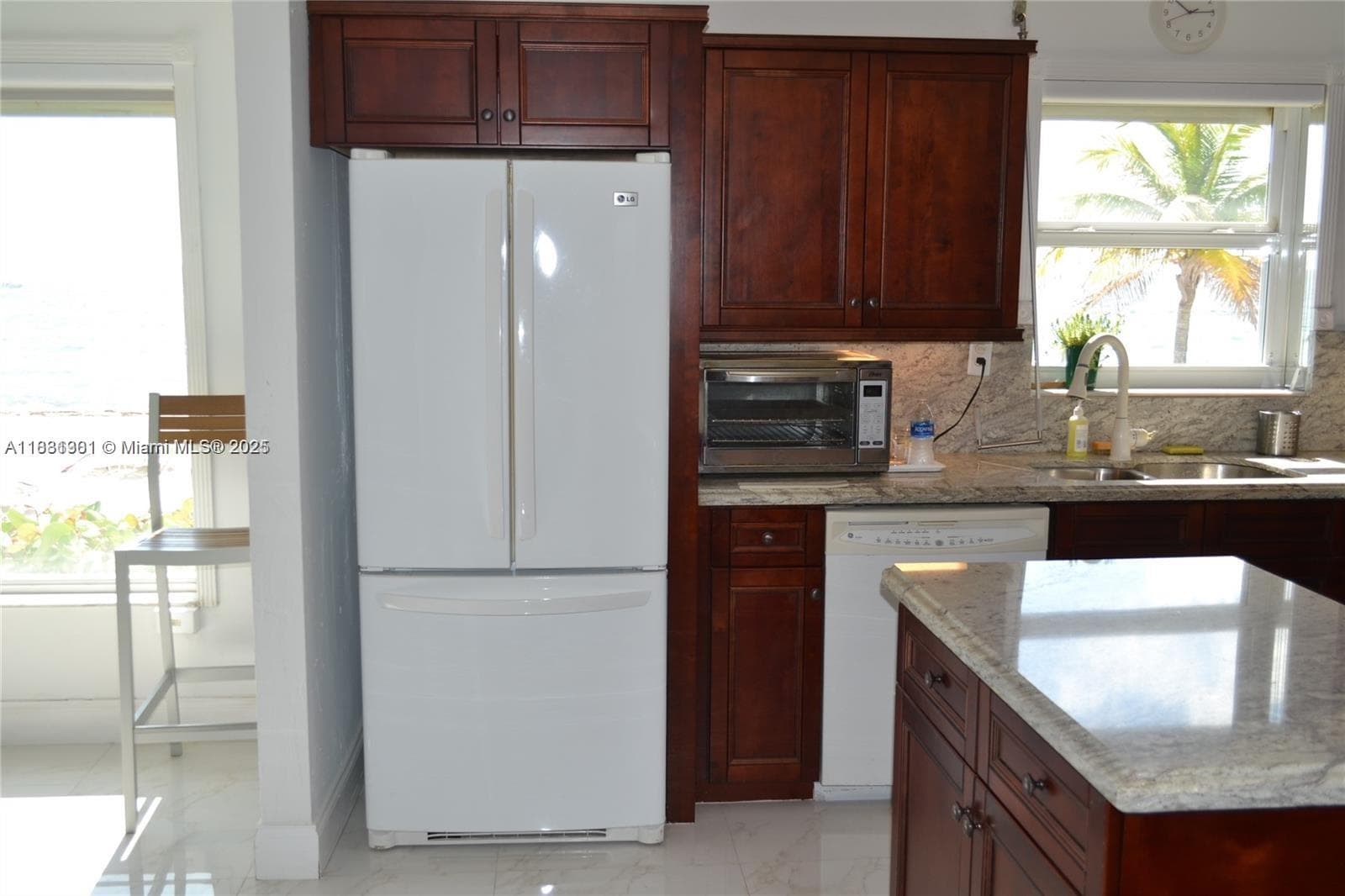 REGENCY TOWER CONDO · #111 in Fort Lauderdale - Photo 29