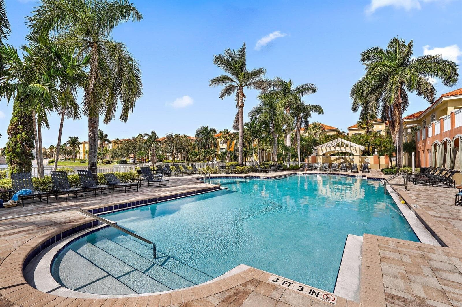 040-11011LegacyLn306-PalmBeachGardens-FL