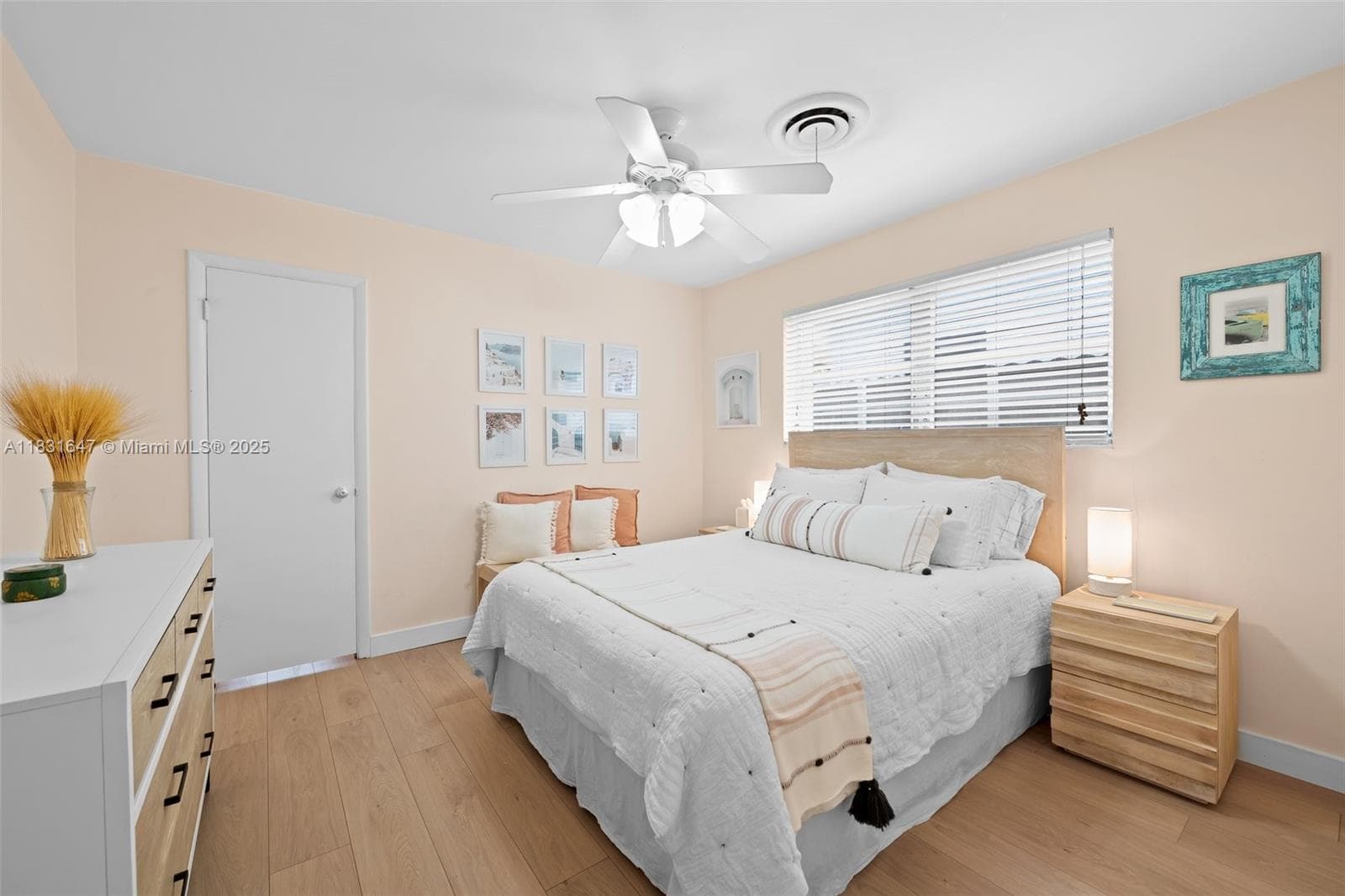 2015 N 37th Ave photo 12