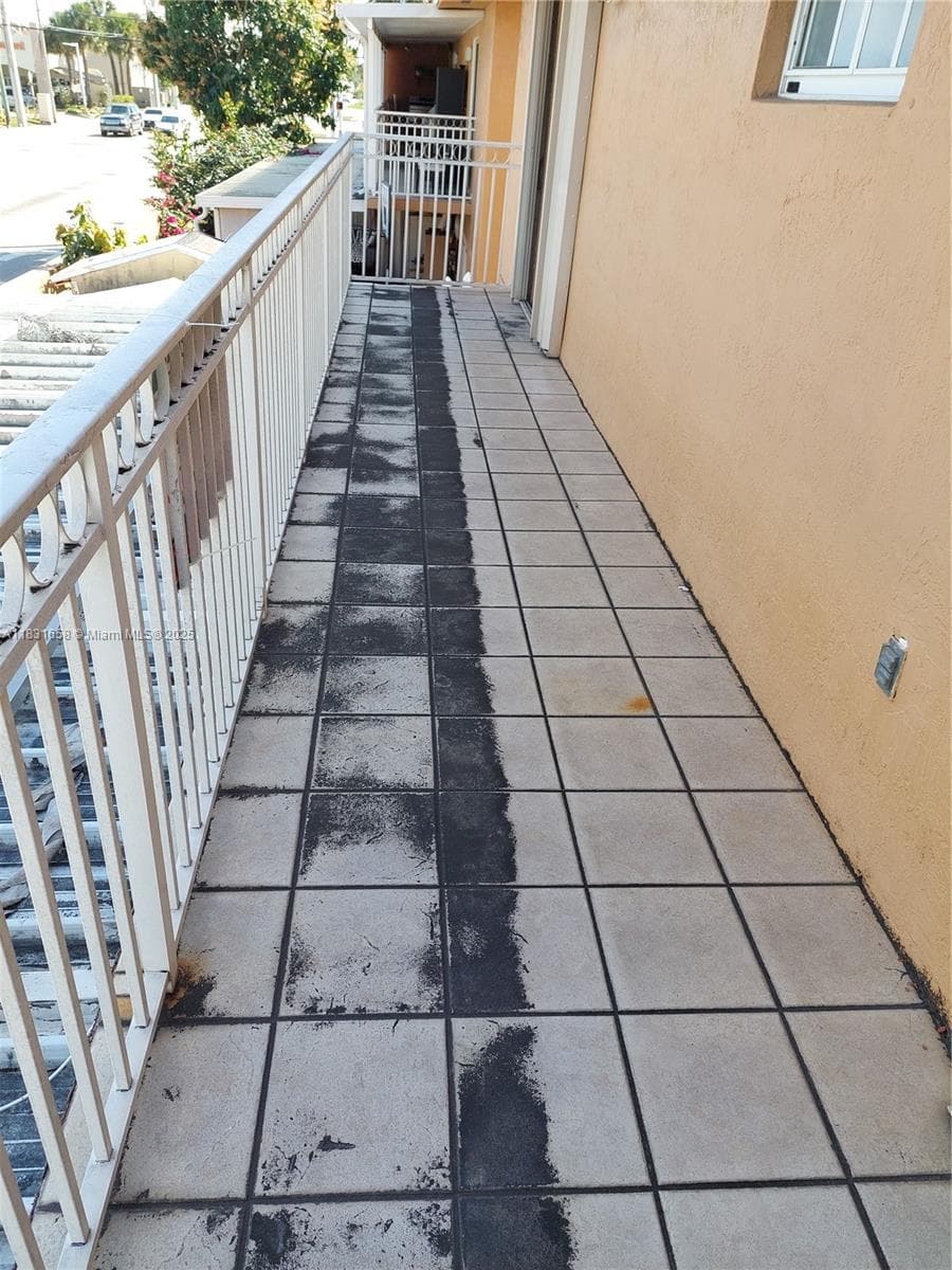 WEST PALM VILLAS III COND · #203 in Hialeah - Photo 14
