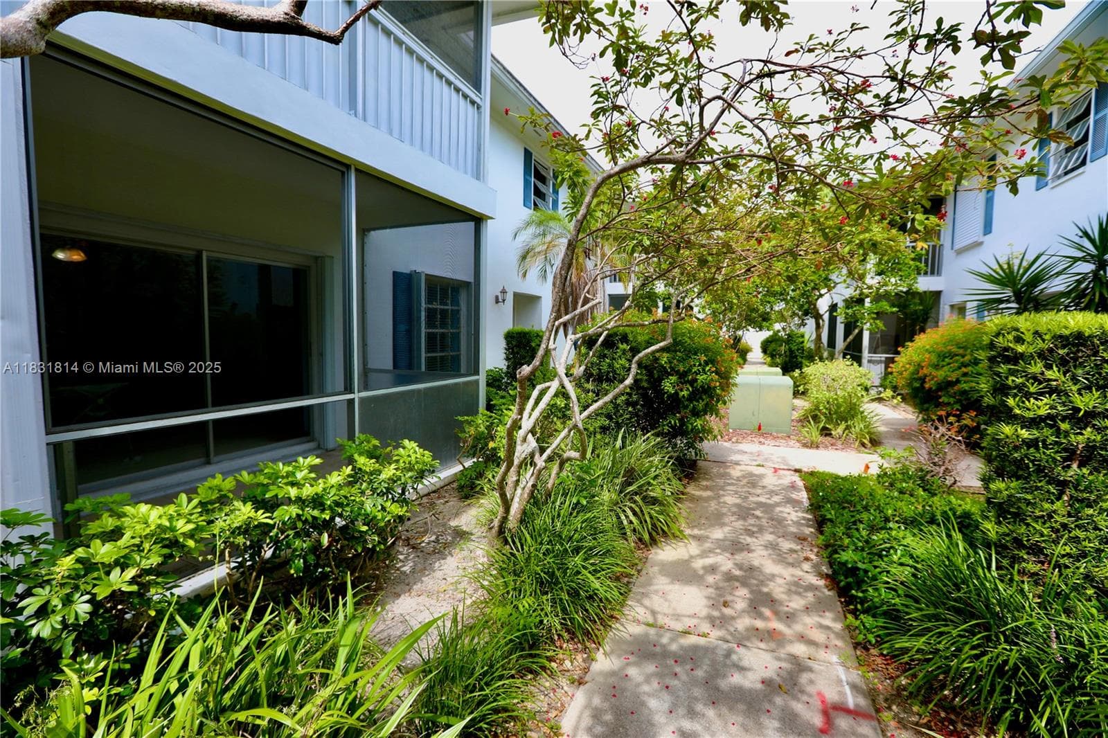 IMPERIAL POINT COLONNADES · #806 in Fort Lauderdale - Photo 24