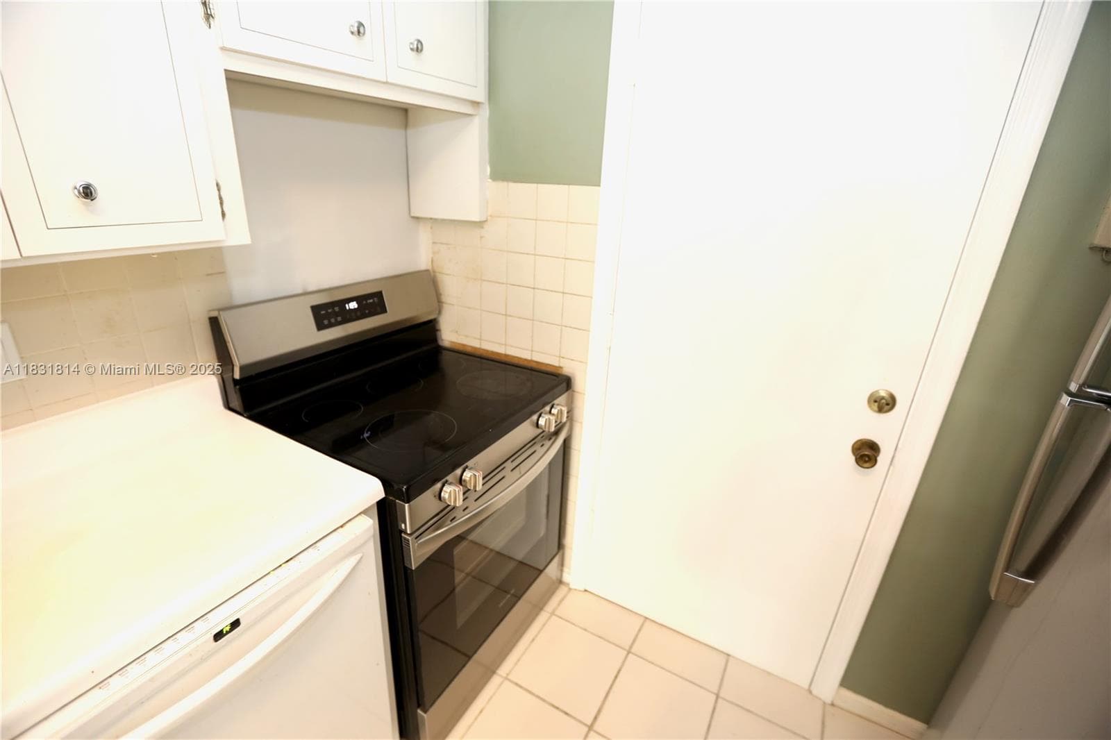IMPERIAL POINT COLONNADES · #806 in Fort Lauderdale - Photo 8