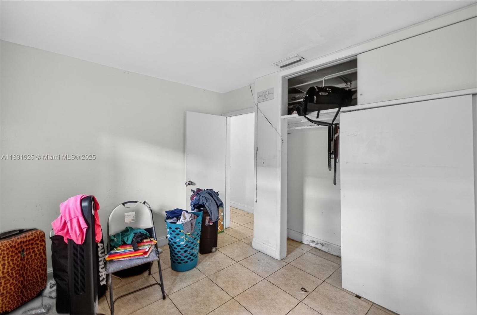 2779 NW 9th Pl photo 25