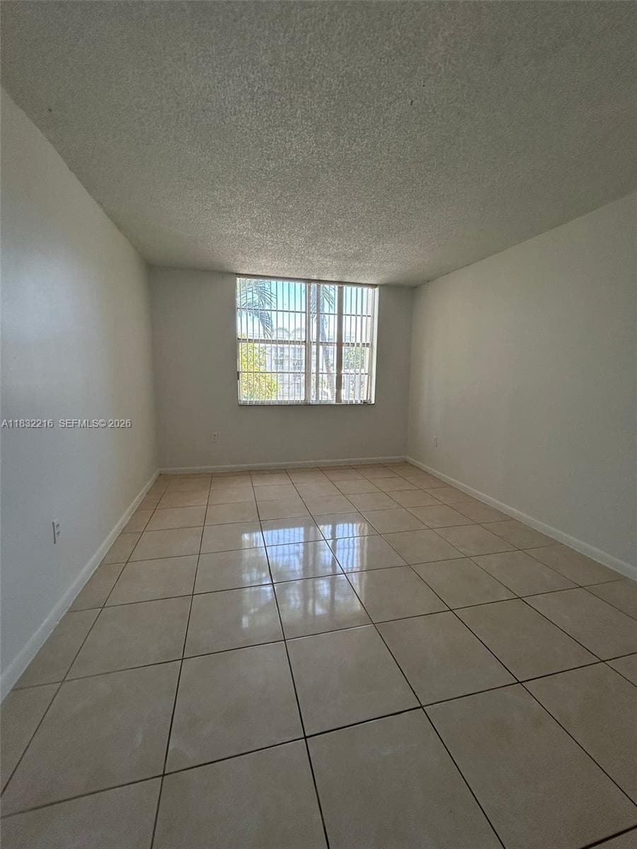 MONTECARLO CONDO · #D-310 in Miami - Photo 9