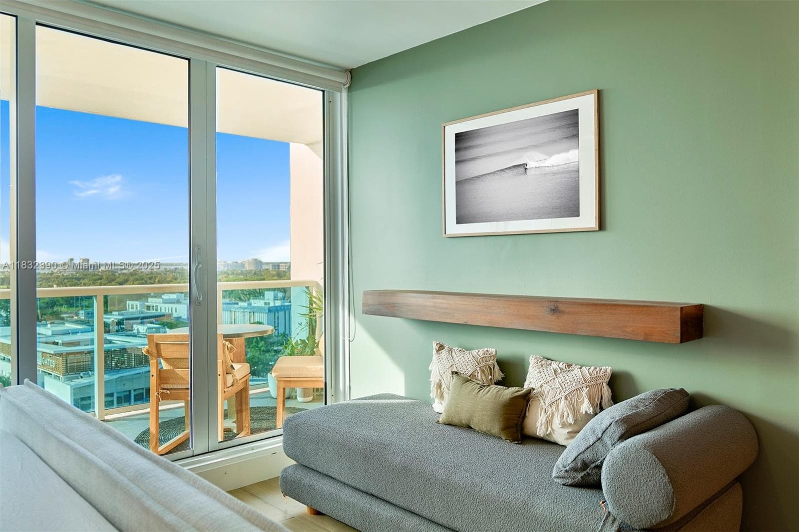 Roney Palace · #1429 in Miami Beach - Photo 2