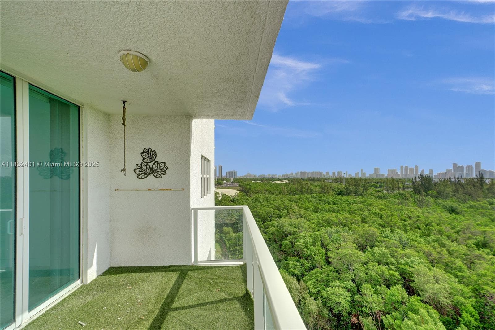 THE OAKS I CONDO · #806 in North Miami - Photo 43