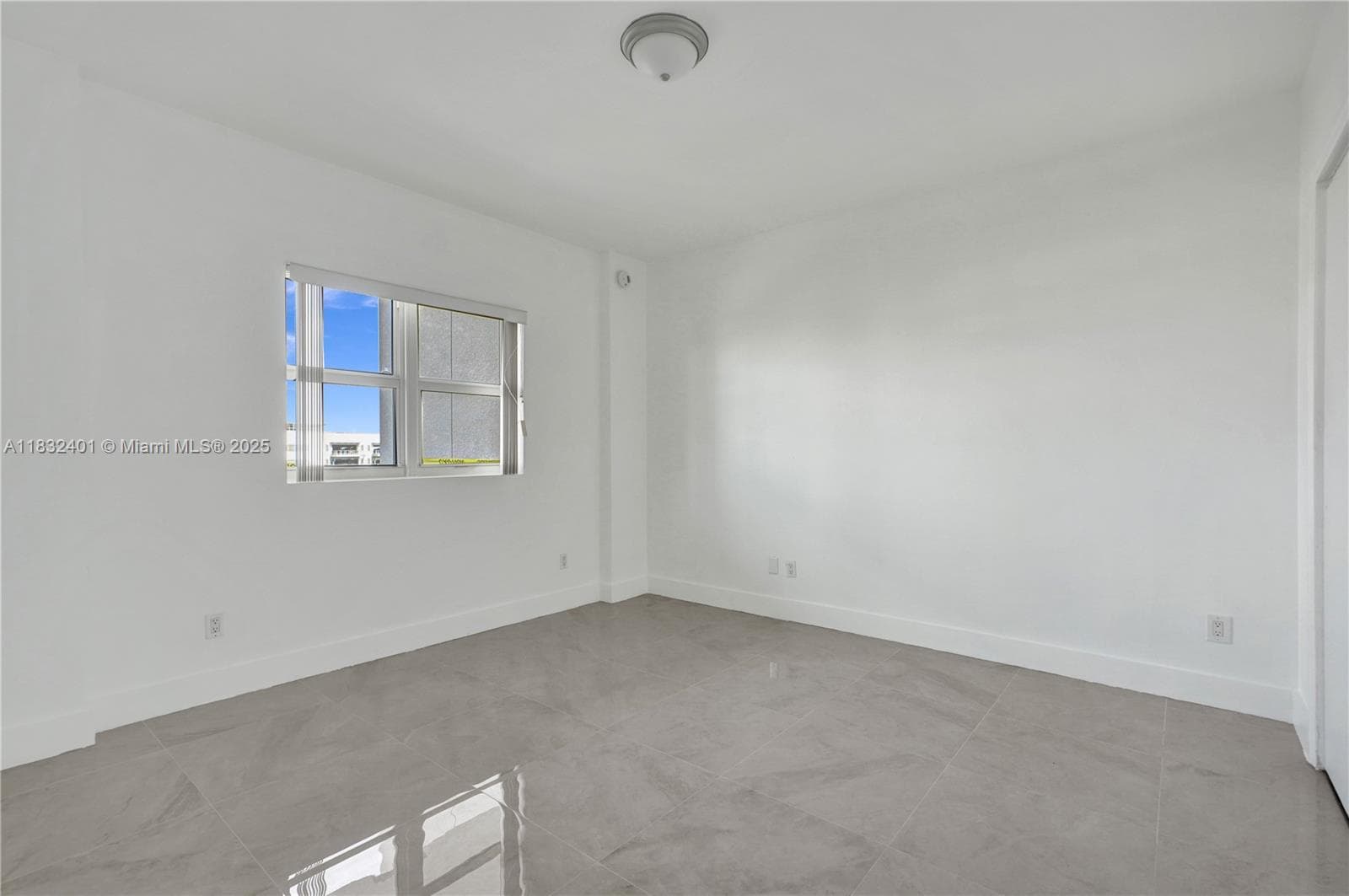 THE OAKS I CONDO · #806 in North Miami - Photo 21
