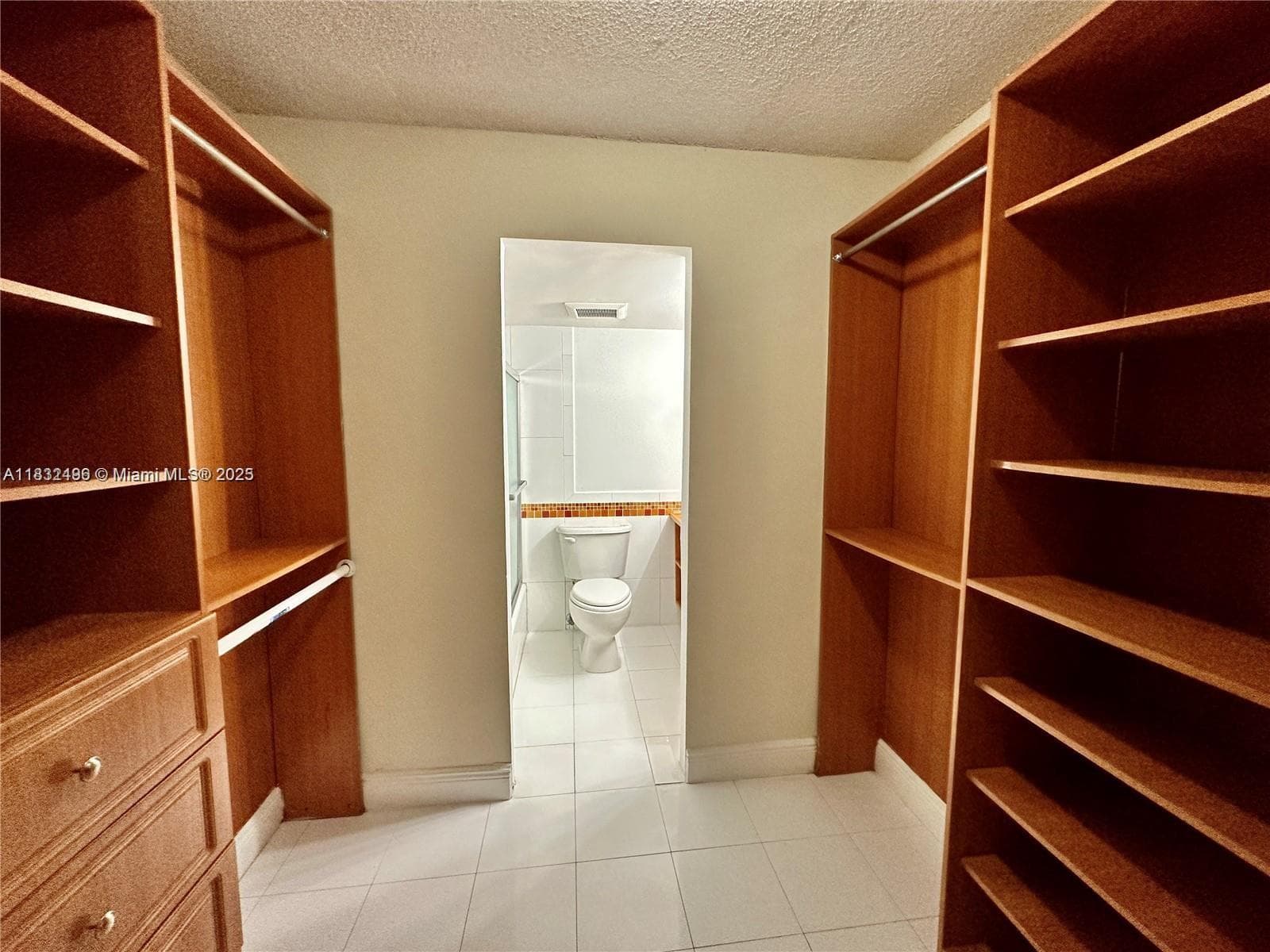 BAYVIEW PALMS CONDO · #105 in North Miami - Photo 9