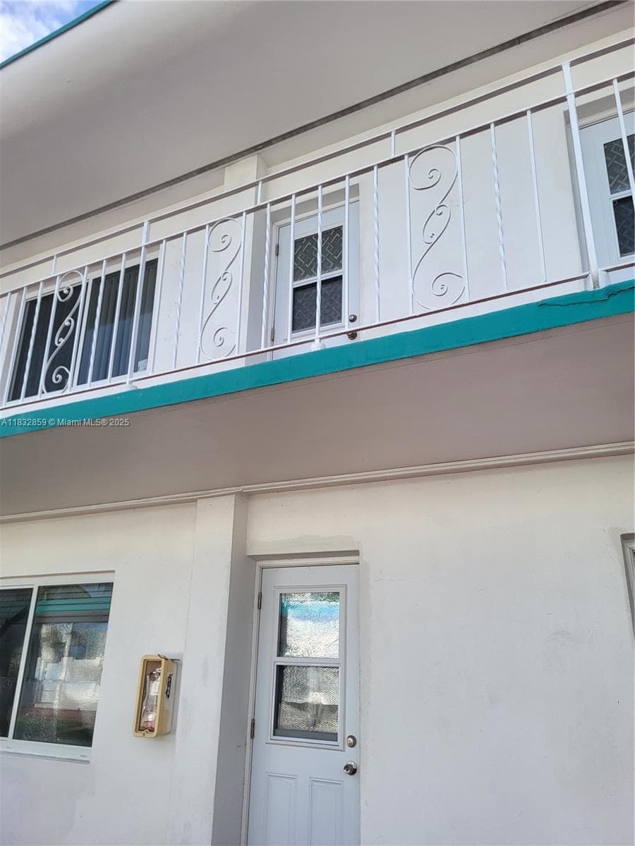 NORMANDY WATERWAY SUB · #7 in Miami Beach - Photo 2