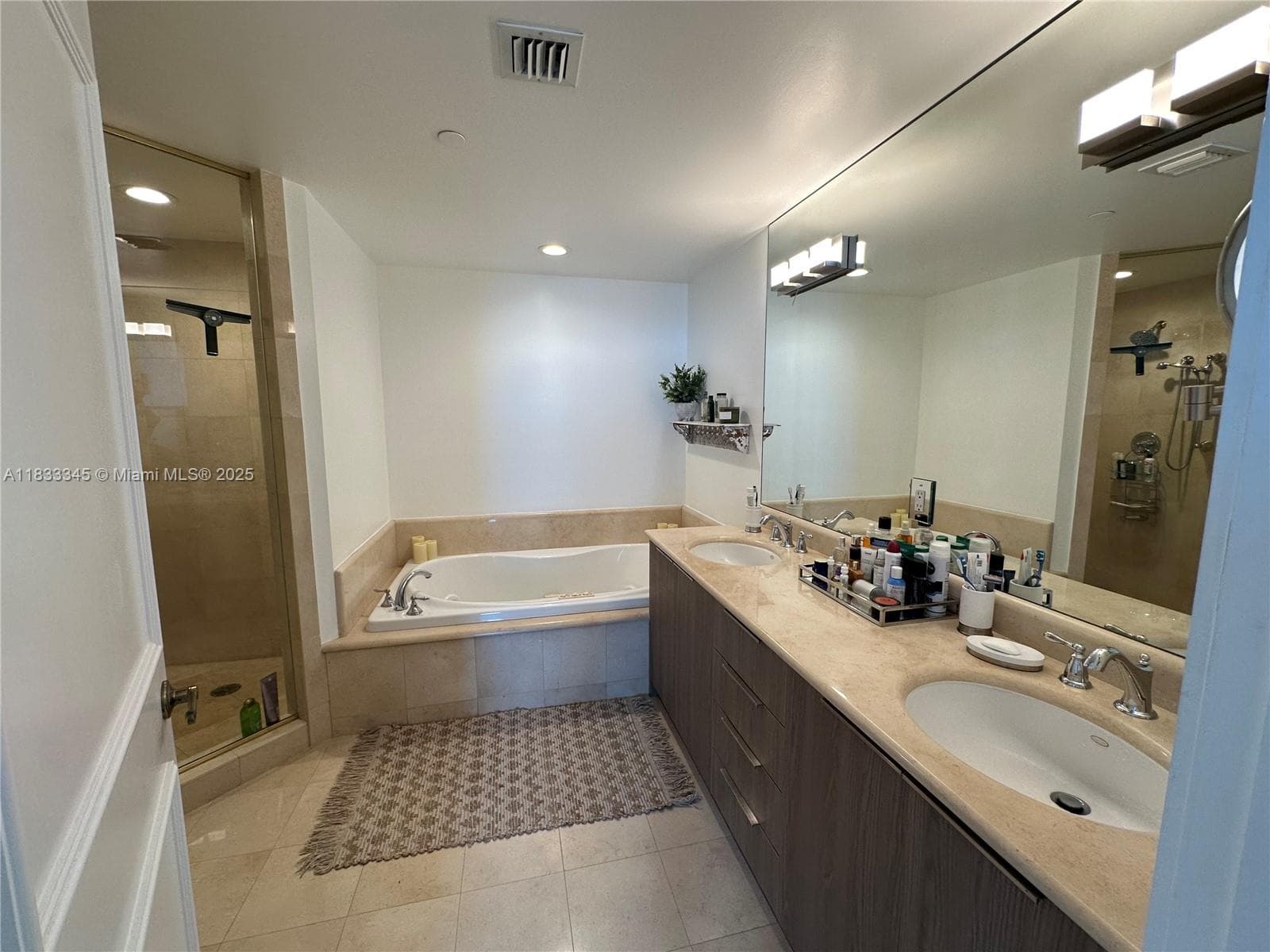 PALMS TOWER TWO CONDO · #24D in Fort Lauderdale - Photo 13