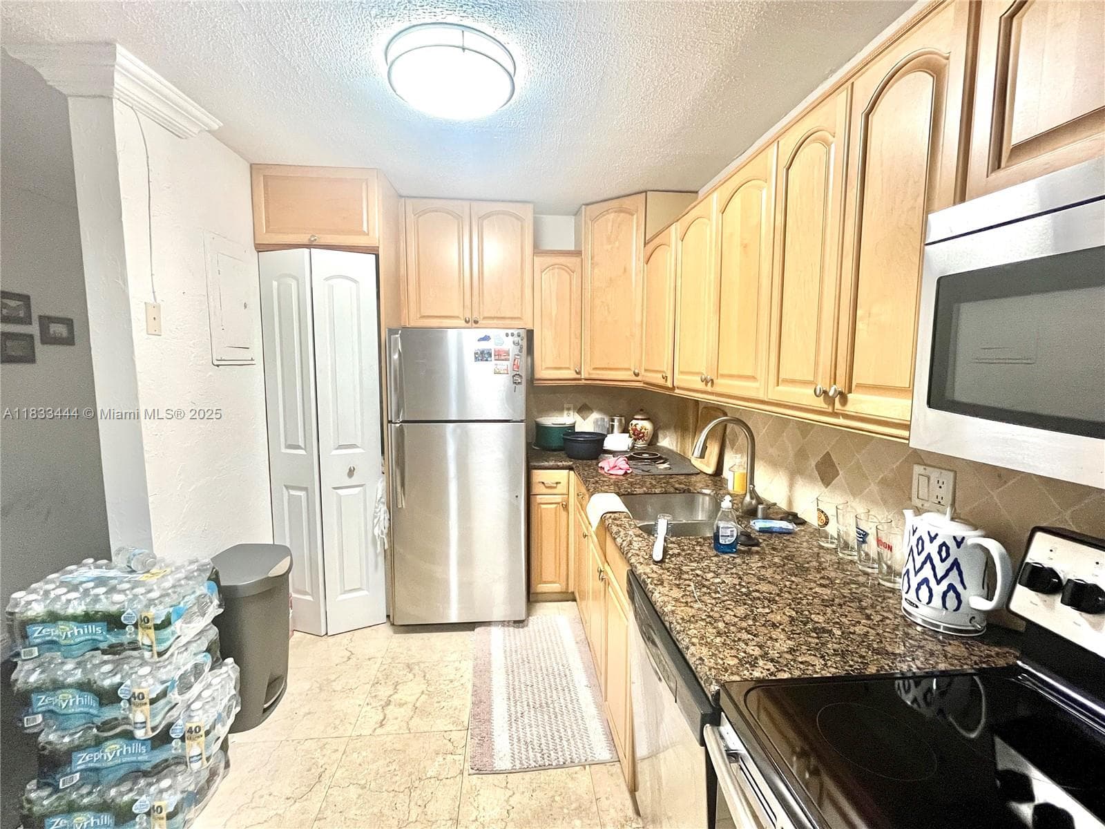 BARCLAY SQUARE · #104 in Fort Lauderdale - Photo 6