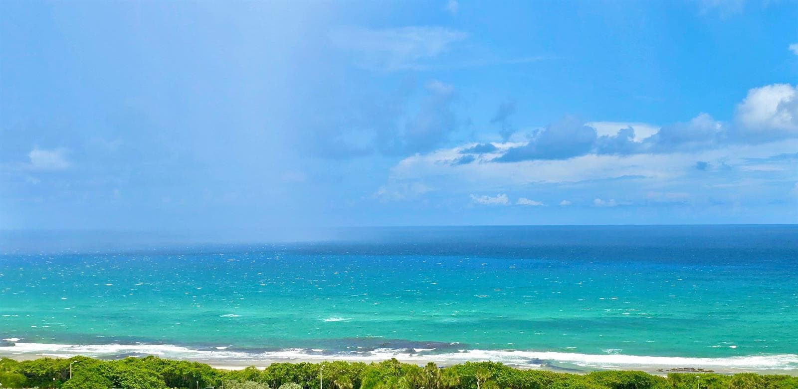 VIEW: DAZZLING BLUE ATLANTIC