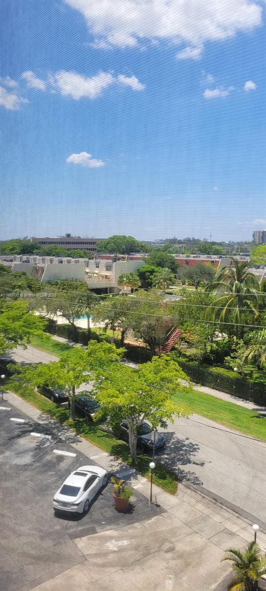 Bahia Vista Condo · #608 in Miami - Photo 2