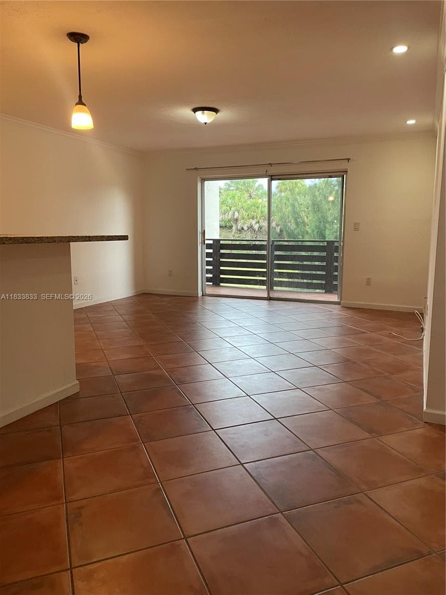 DADELAND CAPRI CONDO · #C201 in Miami - Photo 8