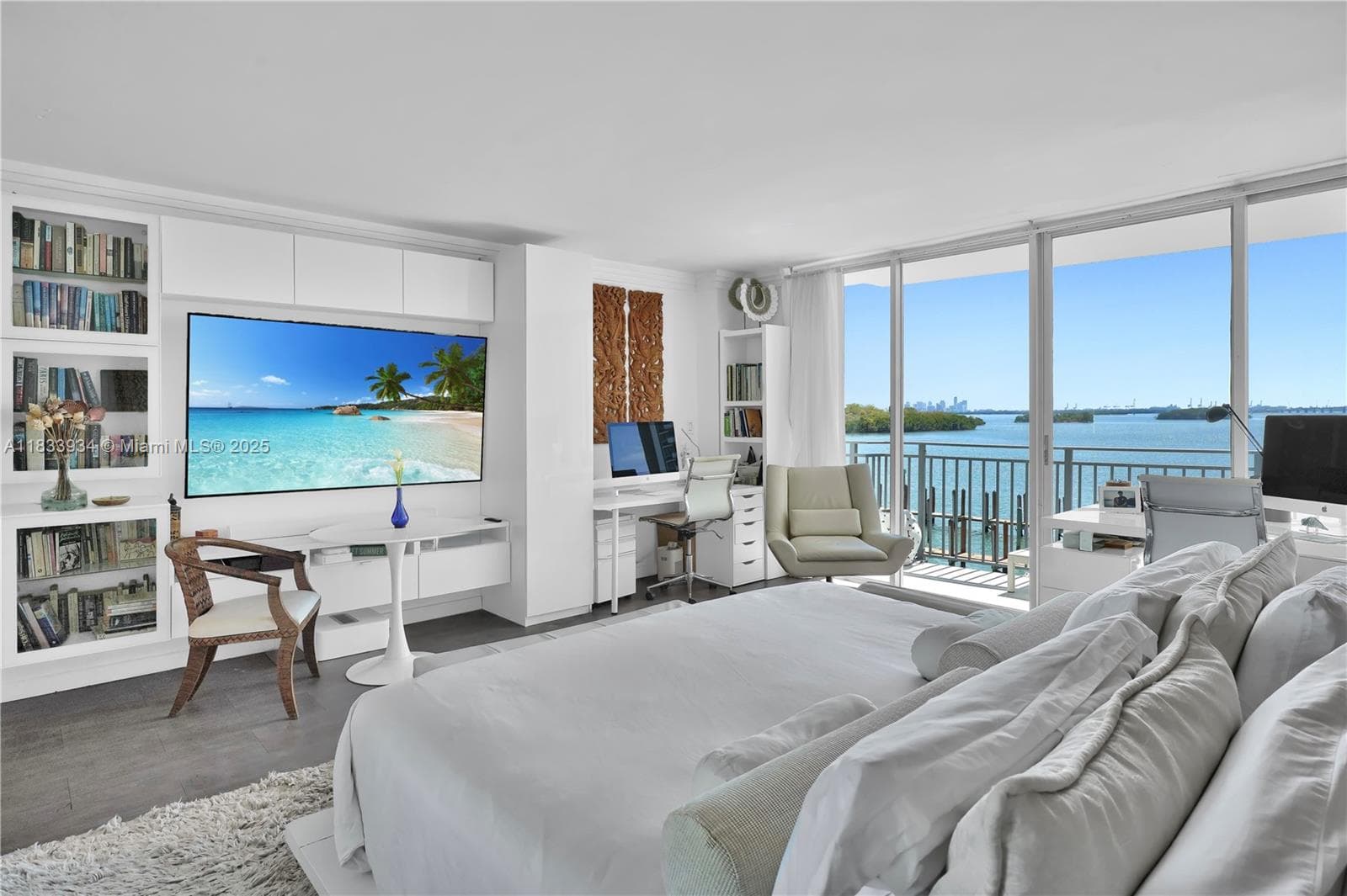 Palm Bay Condominium · #4I in Miami - Photo 8