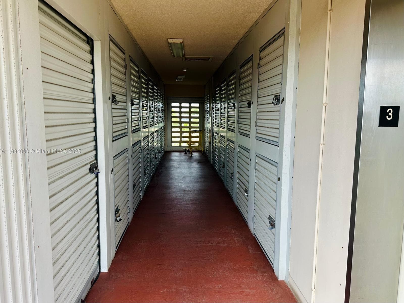 BEVERLY HILLS CONDO · #N318 in Hollywood - Photo 10