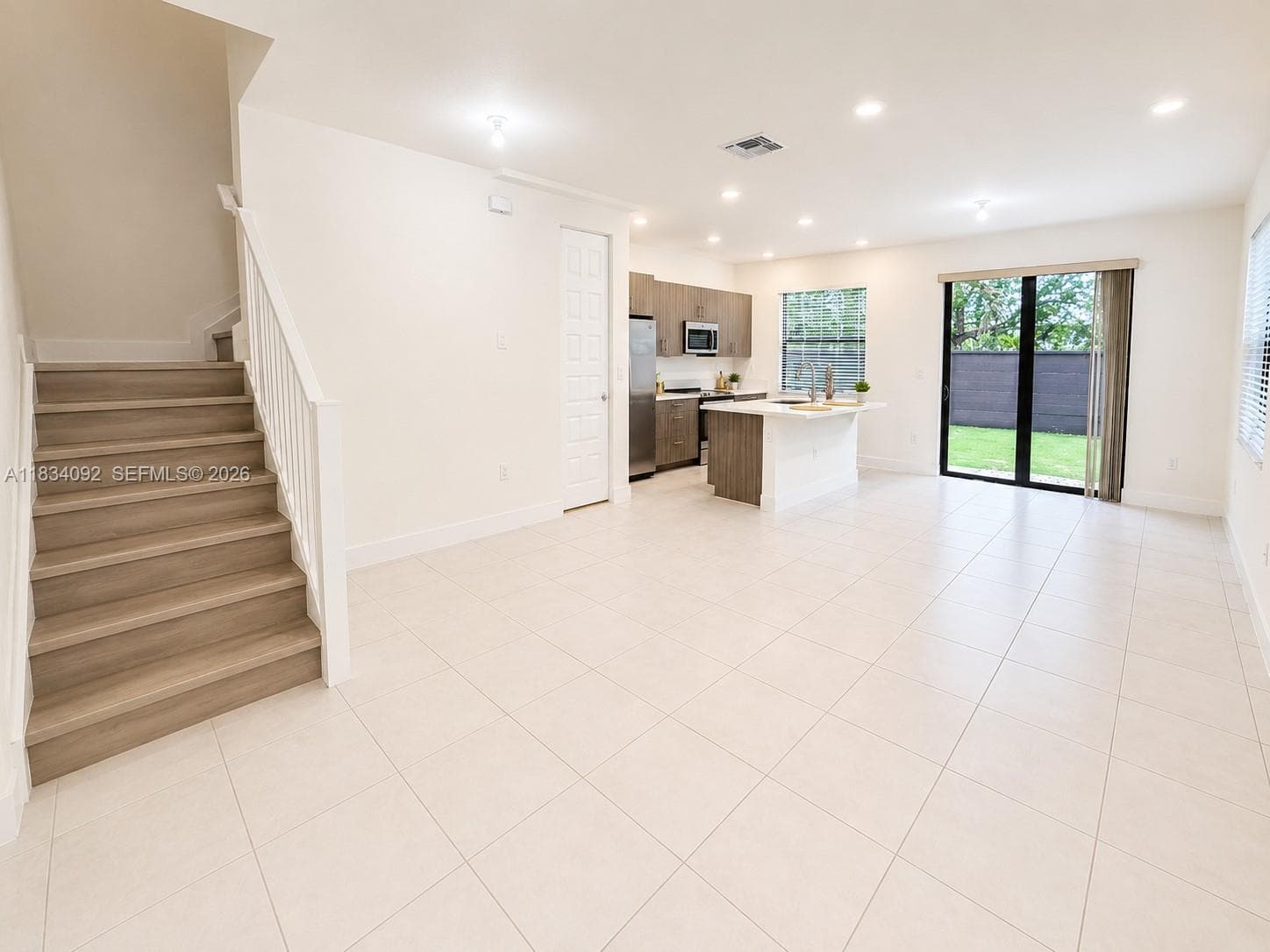 15842 NW 91 Ct #15842 photo 5