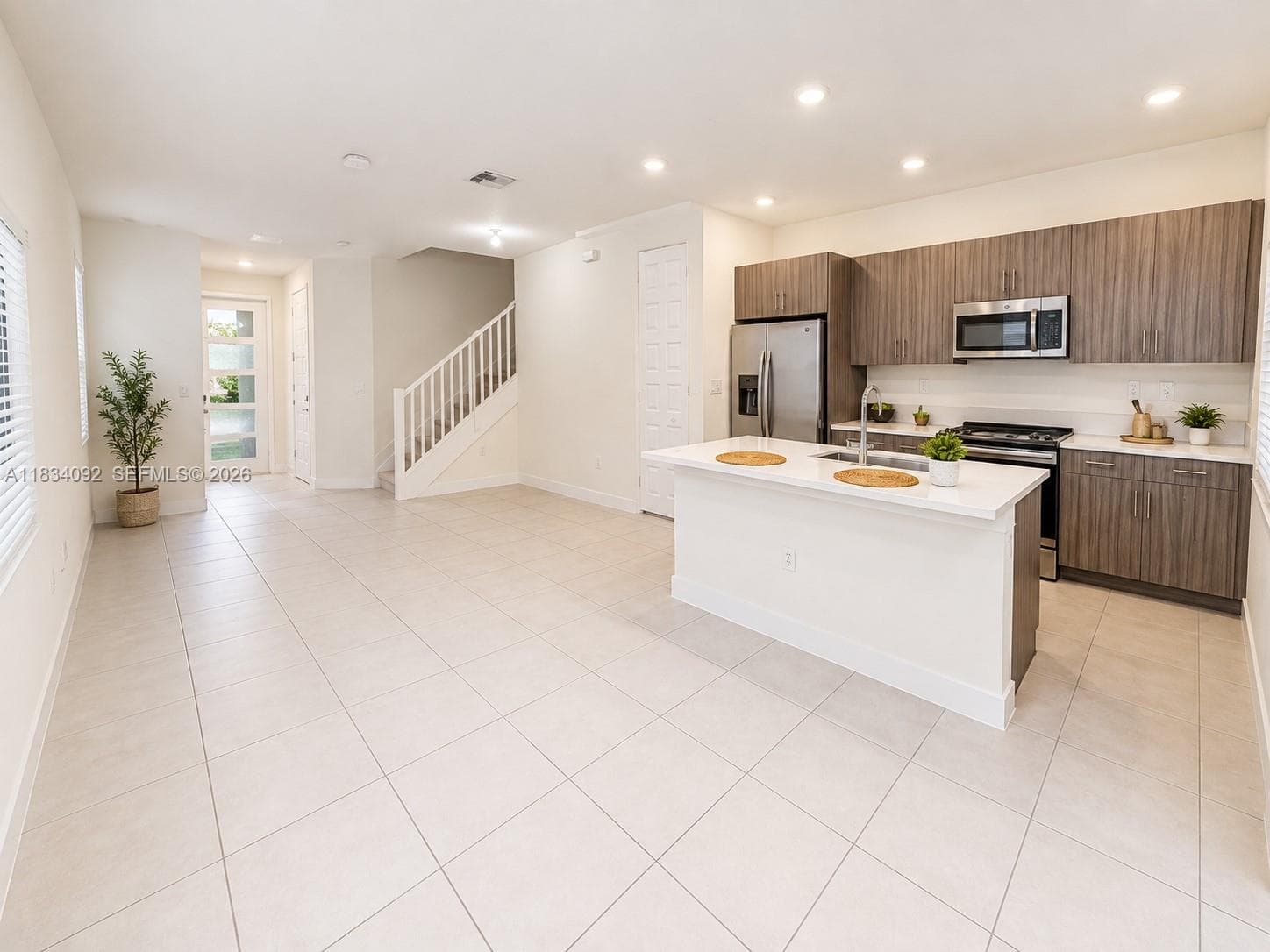 15842 NW 91 Ct #15842 photo 8