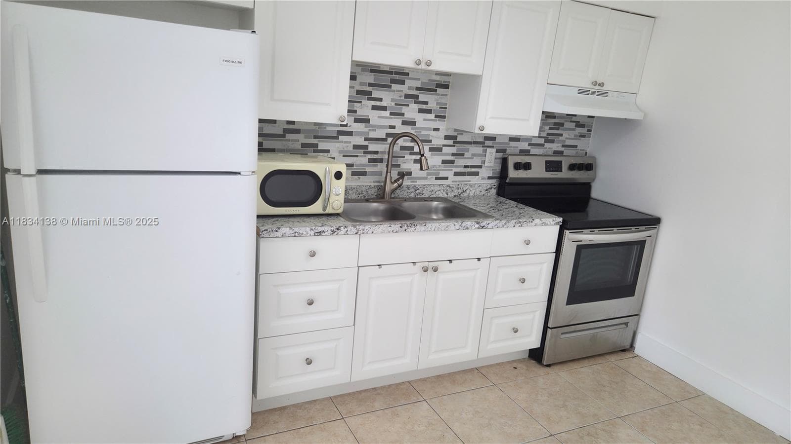 ORIOLE ESTATES SEC 8 · #2 in Lauderdale Lakes - Photo 7