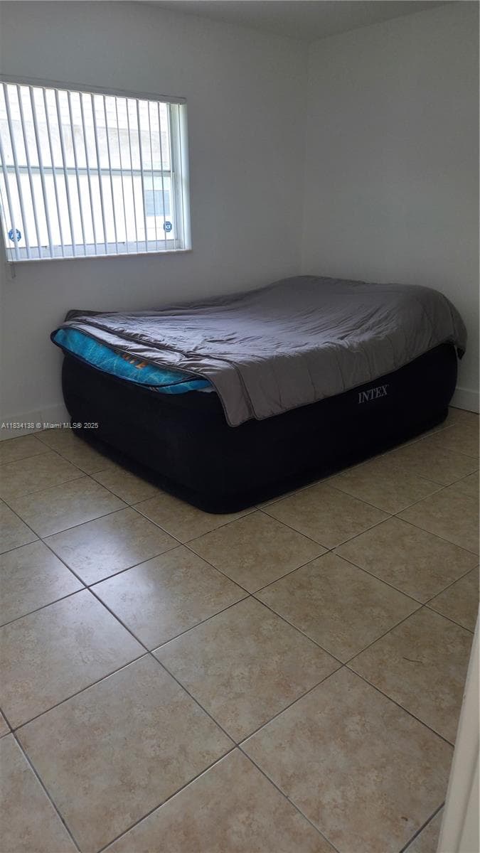 ORIOLE ESTATES SEC 8 · #2 in Lauderdale Lakes - Photo 18