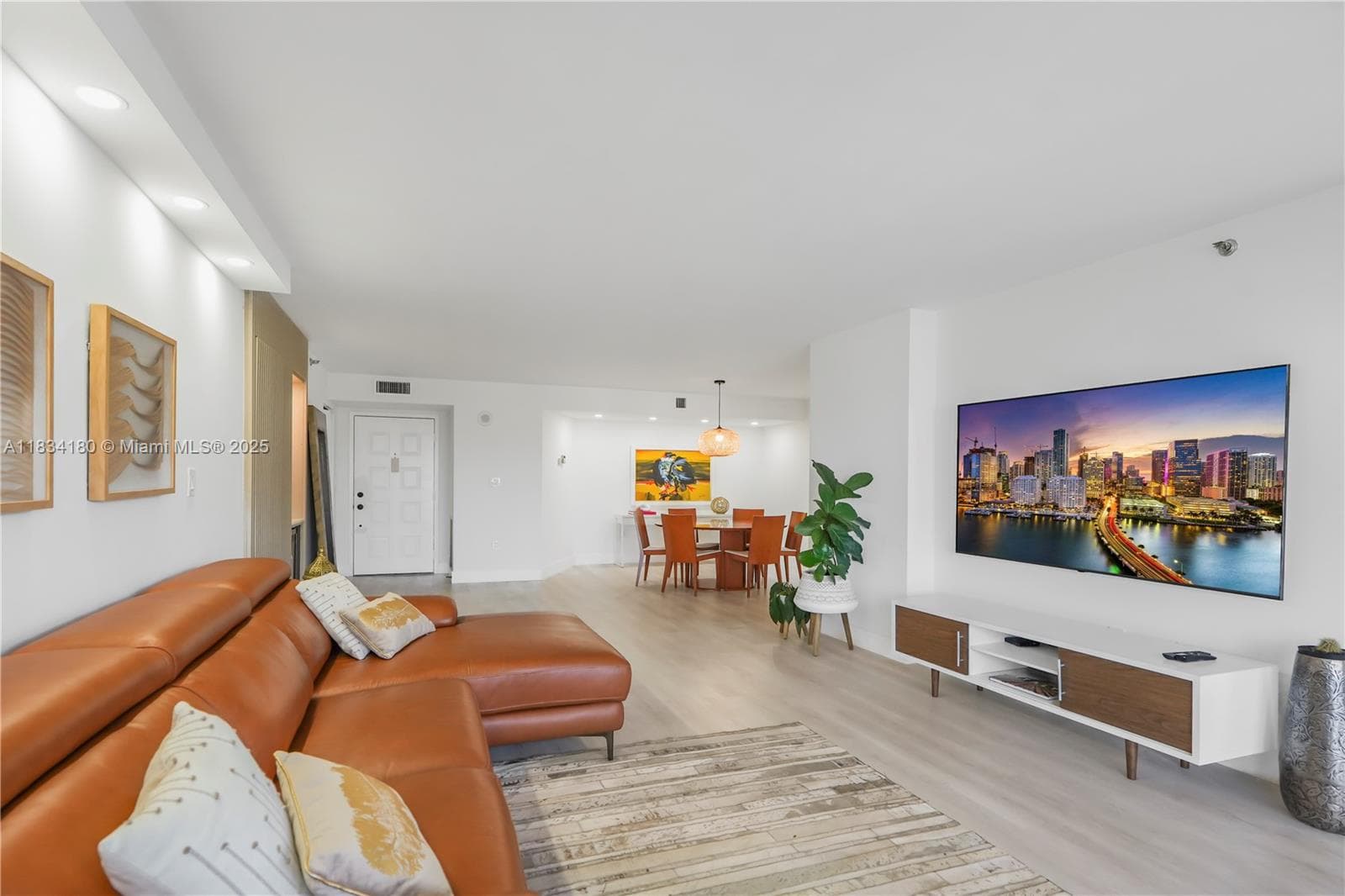 SUMMIT CONDO · #404N in Hollywood - Photo 9