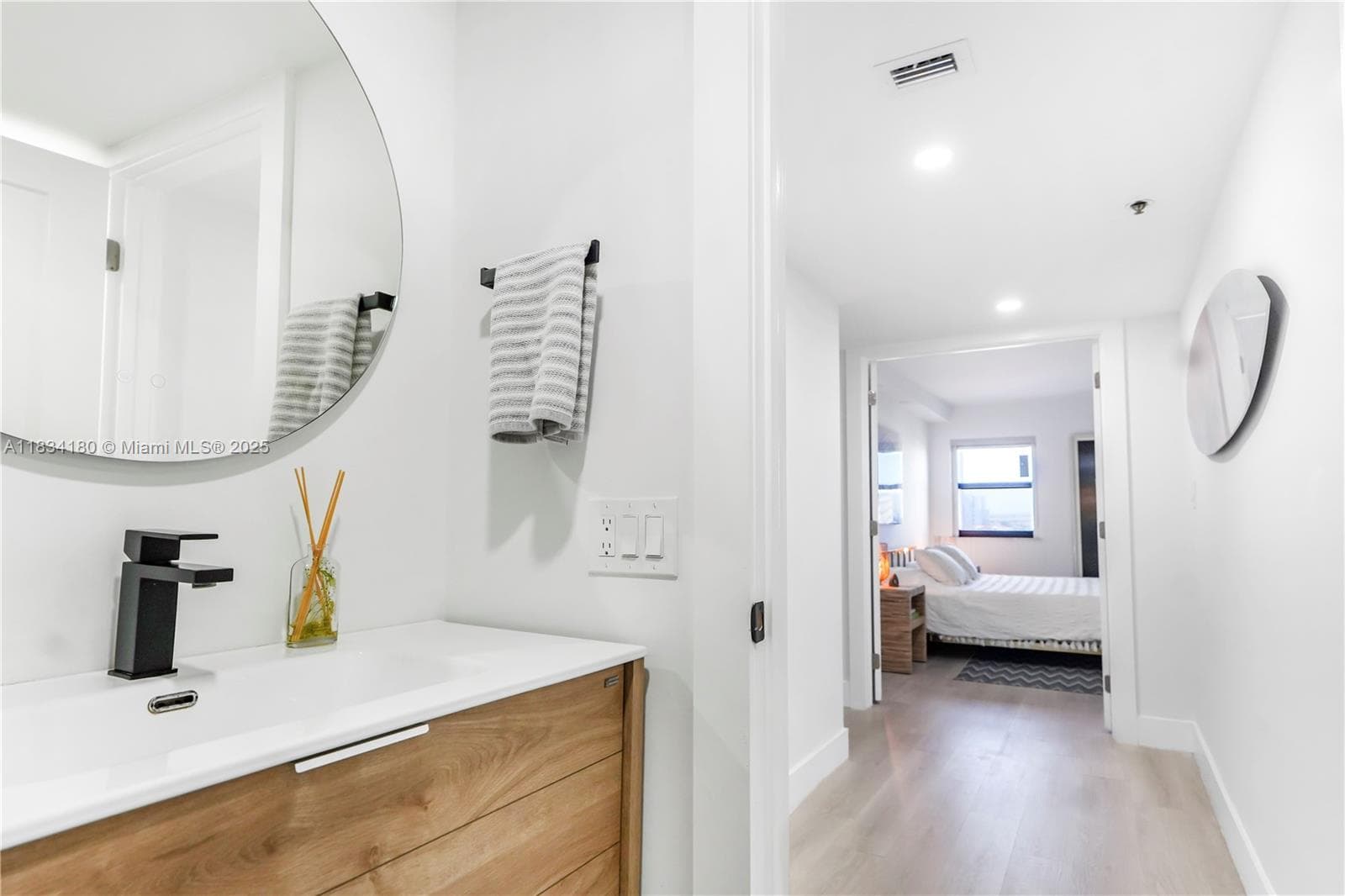 SUMMIT CONDO · #404N in Hollywood - Photo 18