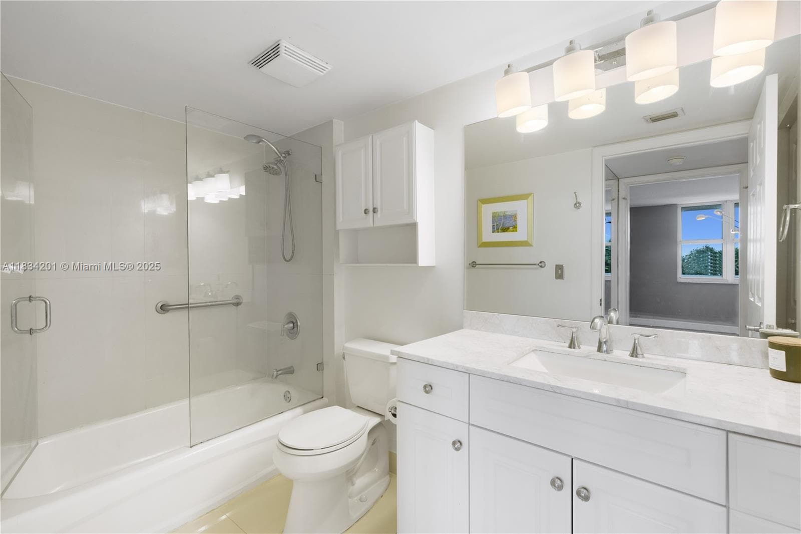 THE ASTON CONDO · #513 in Miami - Photo 16